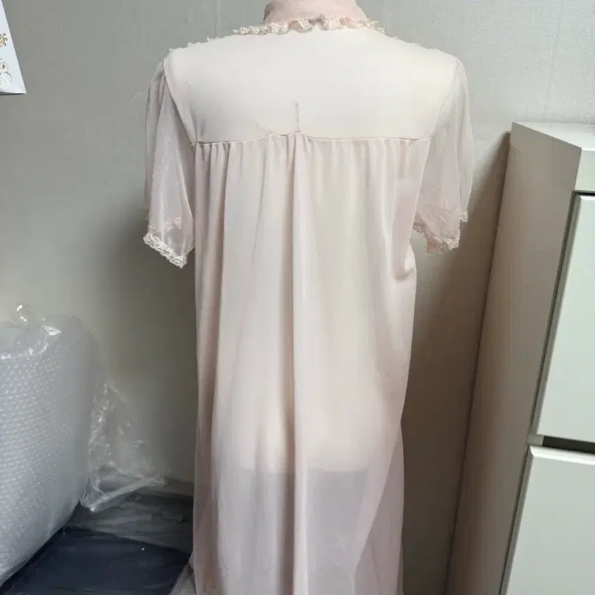 [BUNJANG] Enne Vintage Moni Lace Pink One-Piece Pajama Homewear / (주말 할인) 엔느빈티지 몬니 레이스 핑크 원피스 파자마 홈웨어