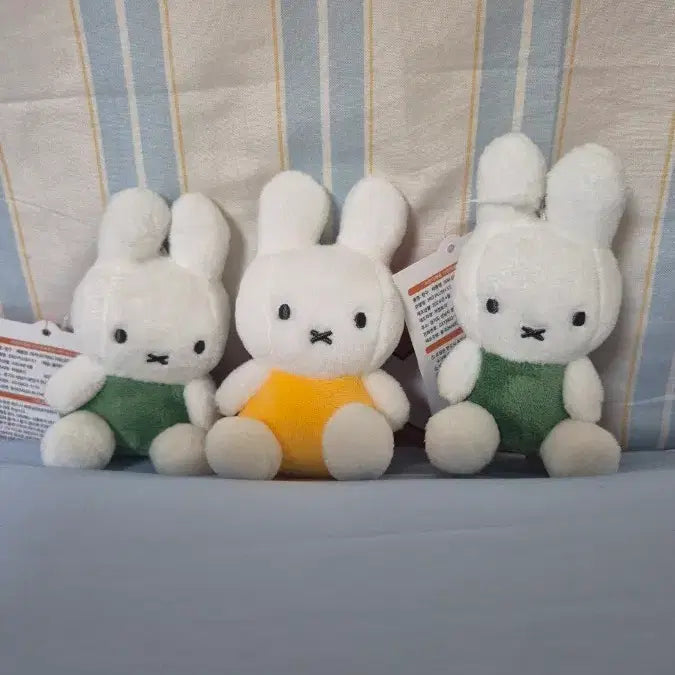 [BUNJANG] Miffy Sitting Doll Bag Charm / 미피시팅8가방고리 새상품