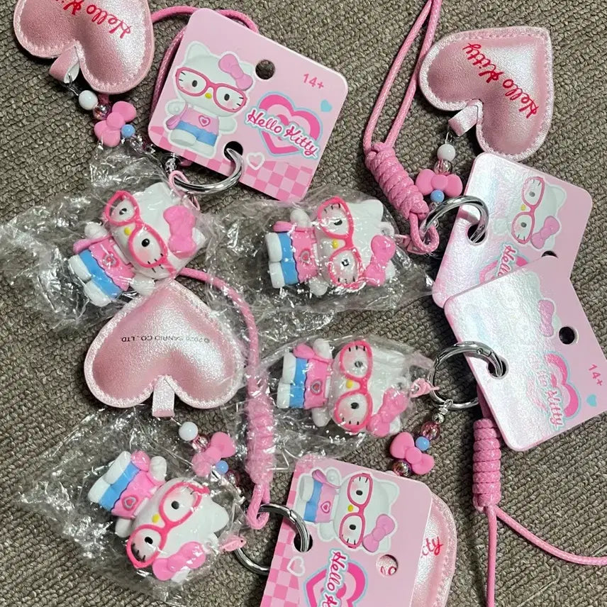 [BUNJANG] Sanrio Hello Kitty Glasses Kitty Keyring Charm / 산리오 헬로키티 안경키티 키링 차키