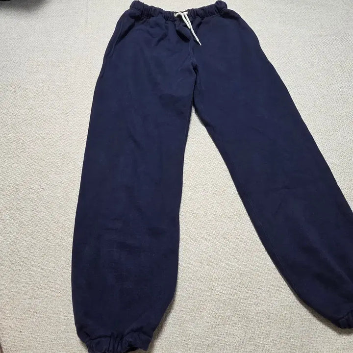 [BUNJANG] OUTSTANDING Navy Jogger Pants (Size L) / OUTSTANDING 아웃스탠딩 네이비 조거팬츠