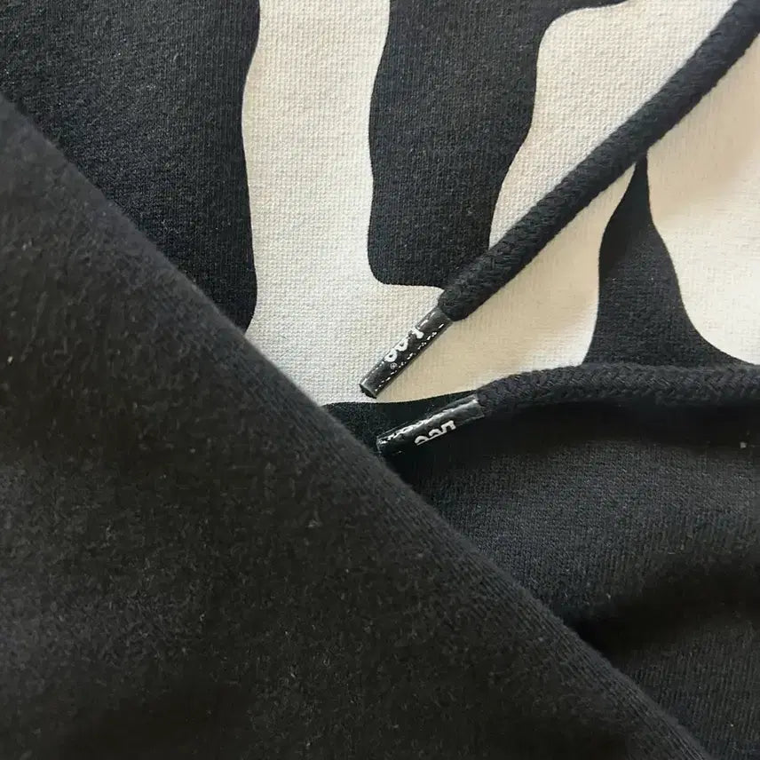 [BUNJANG] Lee Black Hoodie S / Lee 리 후드티 블랙 S
