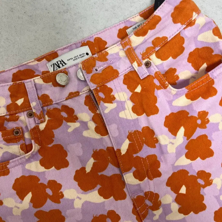 [BUNJANG] ZARA Flower Pattern Denim Shorts / ZARA 자라 플라워 패턴 데님 숏팬츠 EUR34