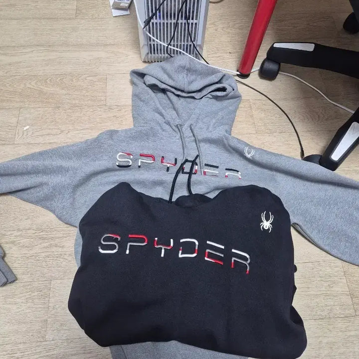 [BUNJANG] Spider Hoodie Set / 스파이더 후드티 2개
