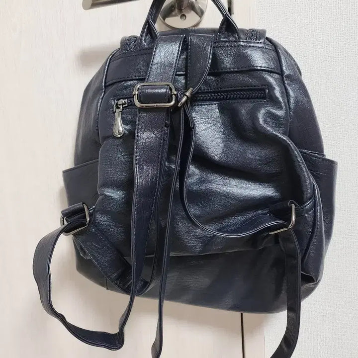 [BUNJANG] Navy Leather Backpack / 네이비 가죽 백팩 여성 가방