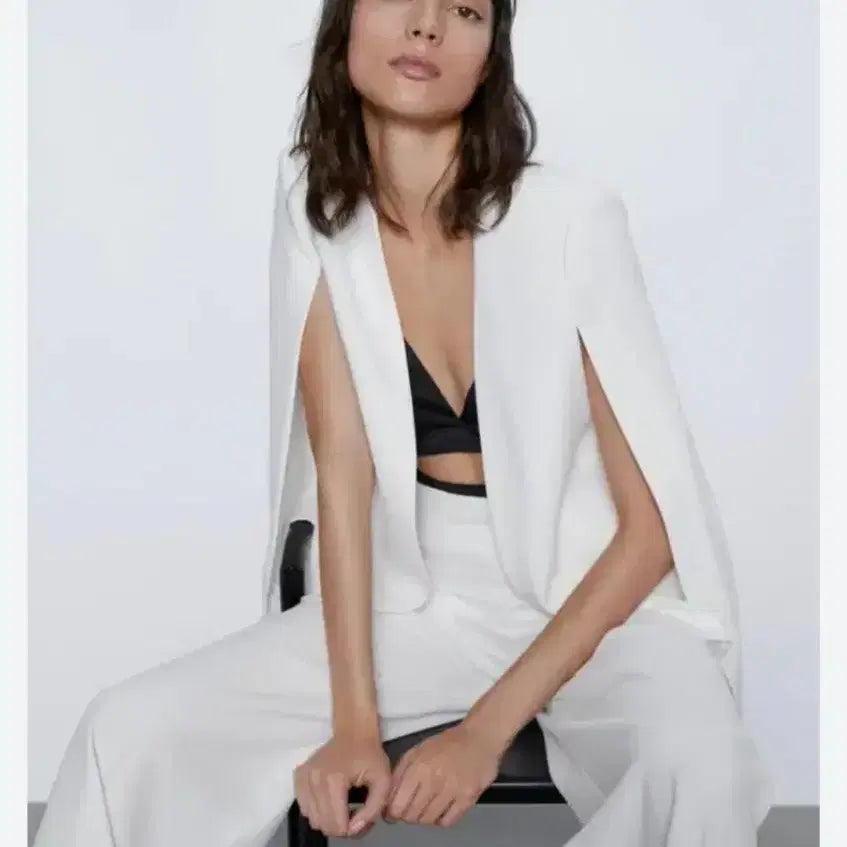 [BUNJANG] Zara Cape Jacket White L / 자라 케이프자켓 L화이트