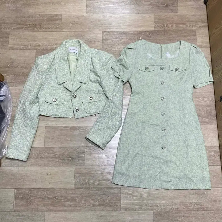 [BUNJANG] Pistachio Mint Tweed Jacket and Dress Set-up / 피스타치오 민트 트위드 자켓 원피스 세트 셋업 교신