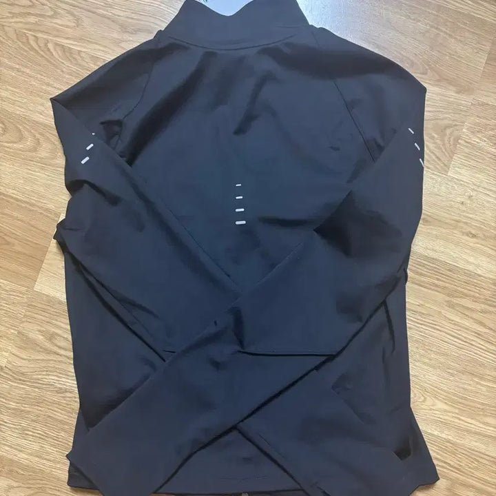 [BUNJANG] Nike Swift Dri-FIT Full Zip IB1999-010 / 나이키 스위프트 드라이핏 풀 집 IB1999-010