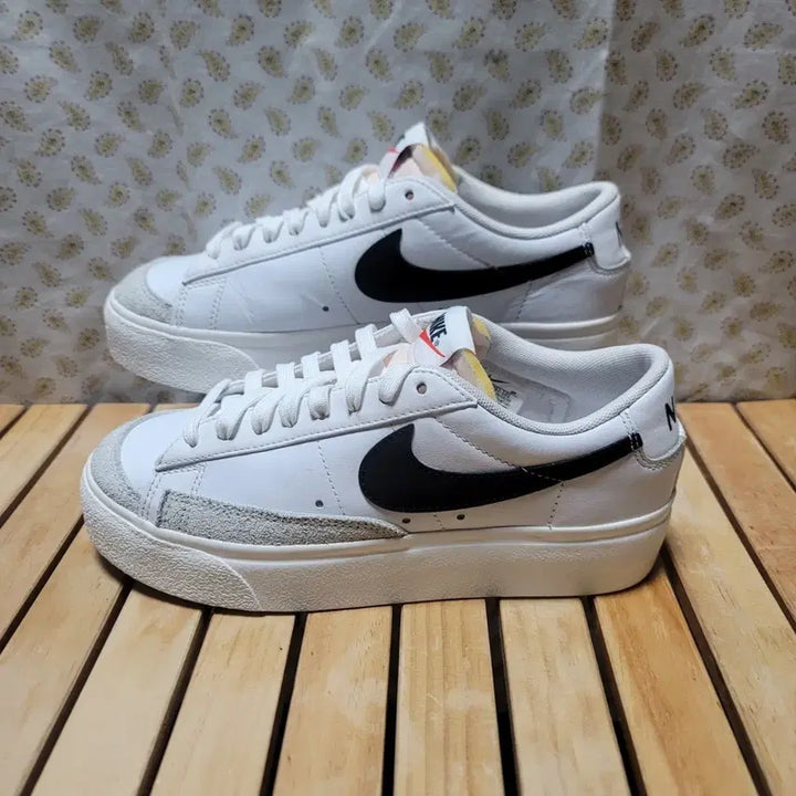 [BUNJANG] Nike Blazer Low Platform Sneakers Size 240 / 나이키 블레이저 로우 플랫폼 운동화 240