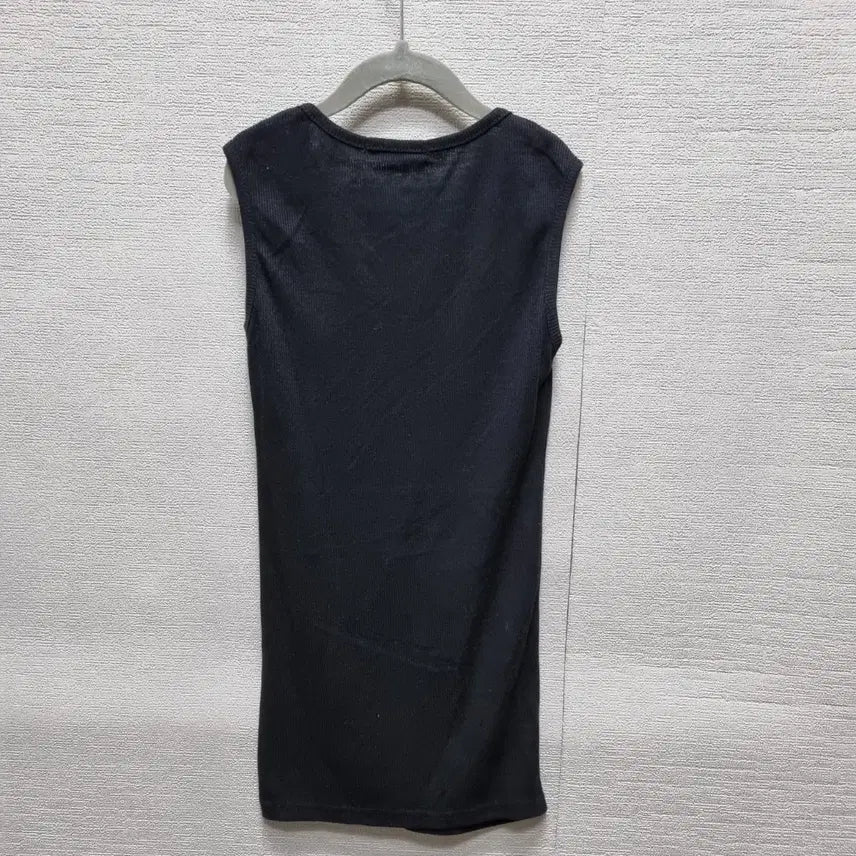 [BUNJANG] Sleeveless T-Shirt Black / 바451 민소매 티셔츠
