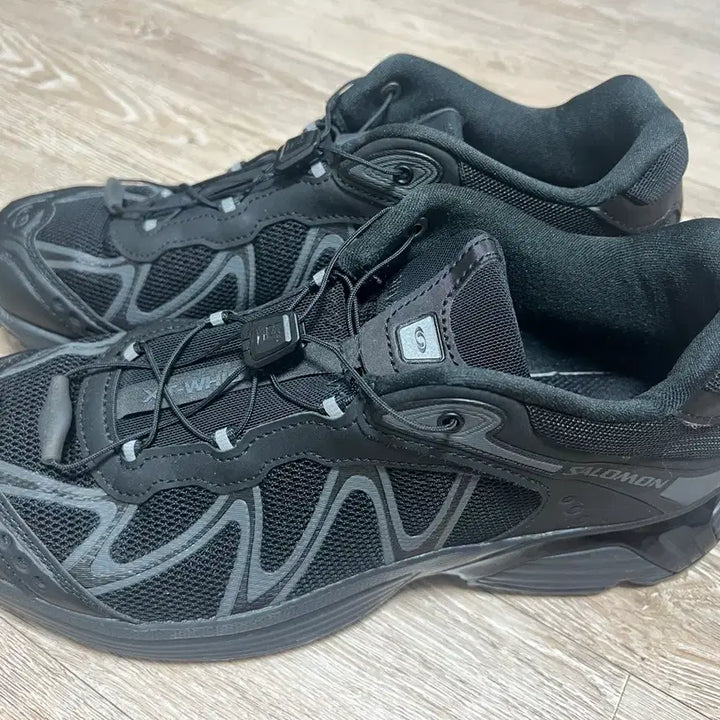 [BUNJANG] Salomon XT-Whisper Sneakers / 살로몬 XT-위스퍼