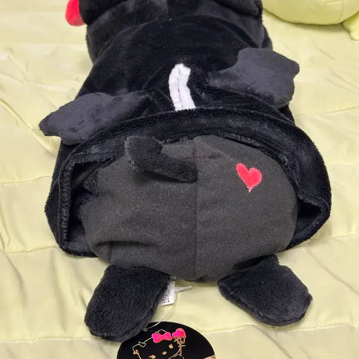 [BUNJANG] Sanrio Gal Akuma Hello Kitty Plush Tissue Case / 고전 산리오 갸루 악마 헬로키티 인형 티슈케이스