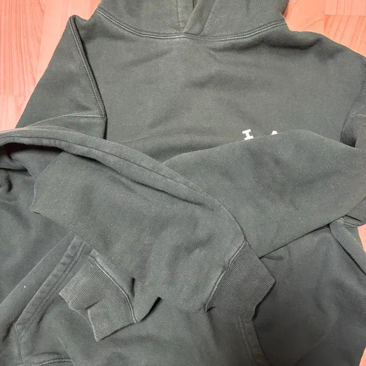 [BUNJANG] IAB STUDIO Hoodie Deep Green / 아이앱스튜디오 후드티 딥그린