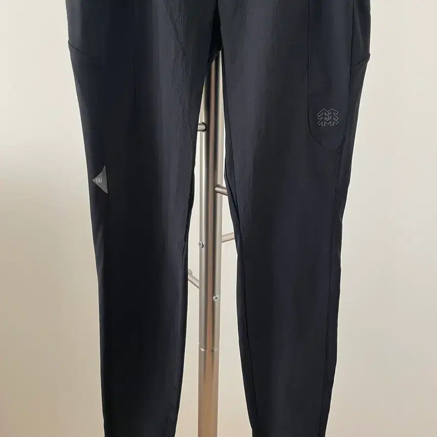 [BUNJANG] KOLON SPORT Training Pants Nylon Blend / 코오롱스포츠(KOLON SPORT) 트레이닝 팬츠