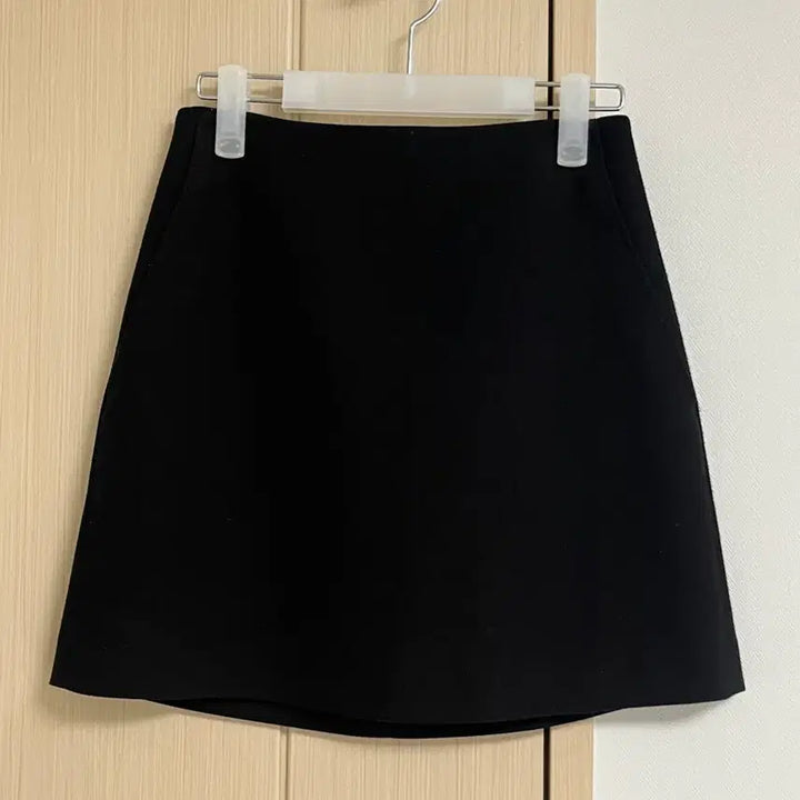[BUNJANG] SIE Mine Mini Skirt Black S / SIE 시에 마인 미니 스커트 블랙 S