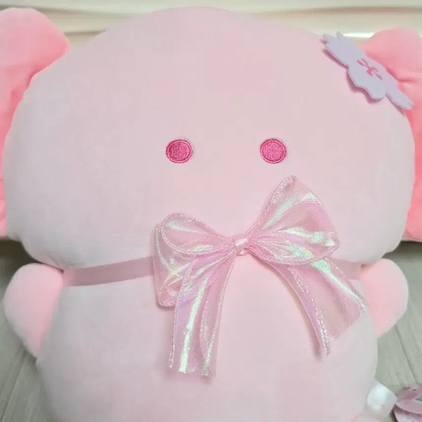 [BUNJANG] Tsuburana Hitomi Cherry Blossom Edition Axolotl Plush / 츠부라나 히토미 해양생물 벚꽃 에디션 우파루파 인형 판매
