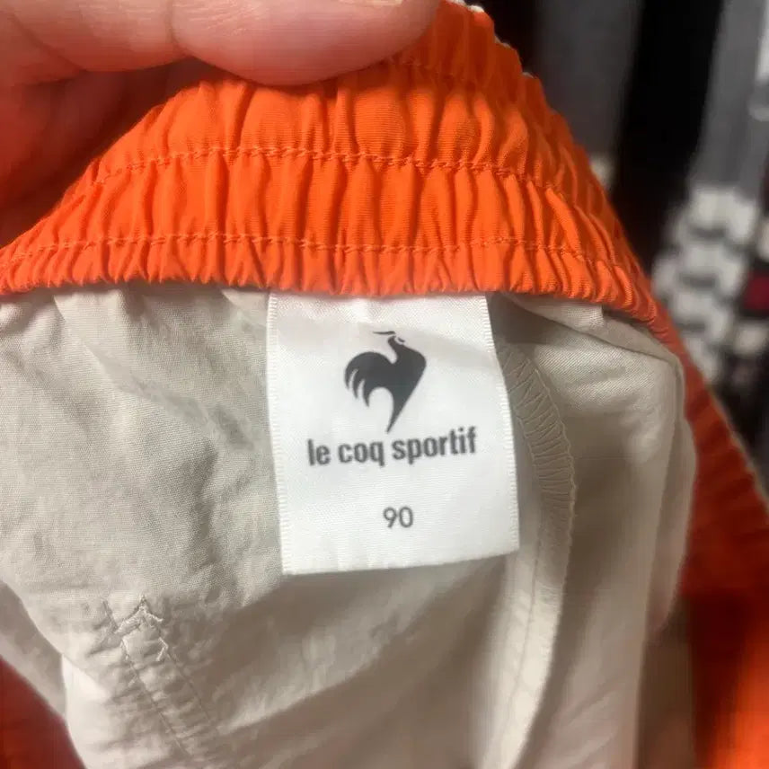 [BUNJANG] Le Coq Sportif x Trash Busters Nylon Shorts / 르꼬끄 스포르티브 트래쉬 버스터즈 반바지 90
