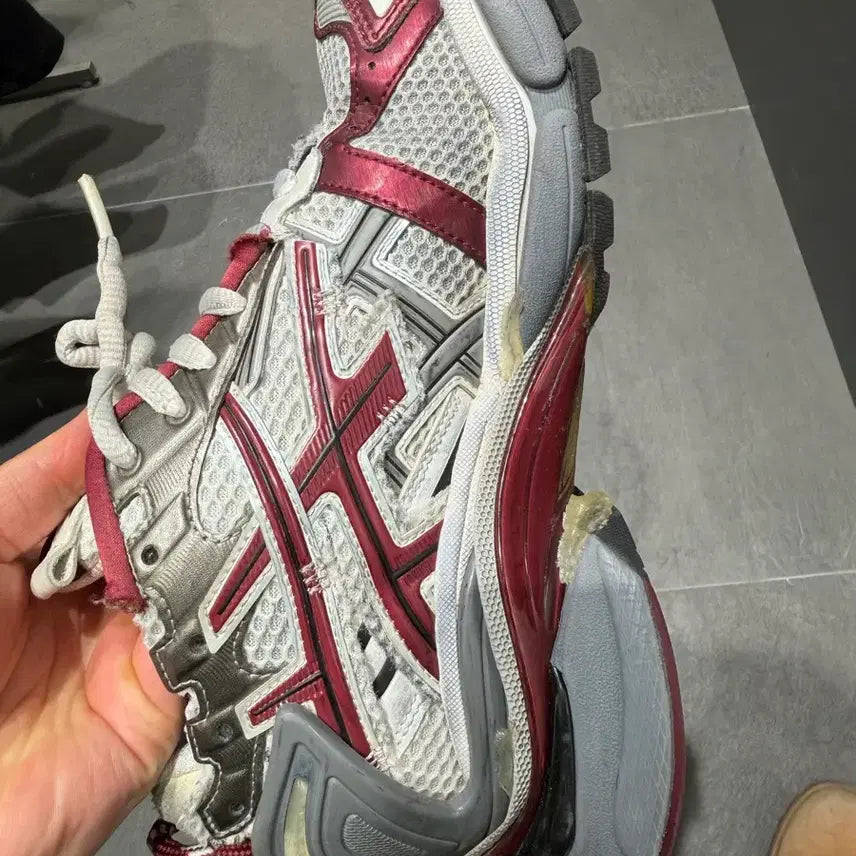 [BUNJANG] Balenciaga Runner Sneakers Burgundy EU39 / 발렌시아가 러너 스니커즈 버건디 EU39 팝니다