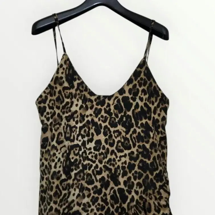 [BUNJANG] Leopard Print Sleeveless Ruffle Dress / 55~66 여성 원피스 레오파드 민소매 나시 원피스 호피 프릴 원피스
