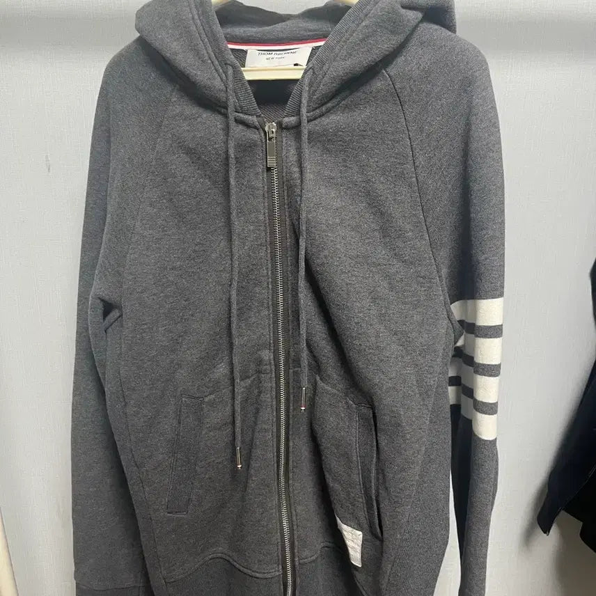 [BUNJANG] Thom Browne Hoodie Zip-up Size 3 / 톰브라운 후드집업 3 무하자급