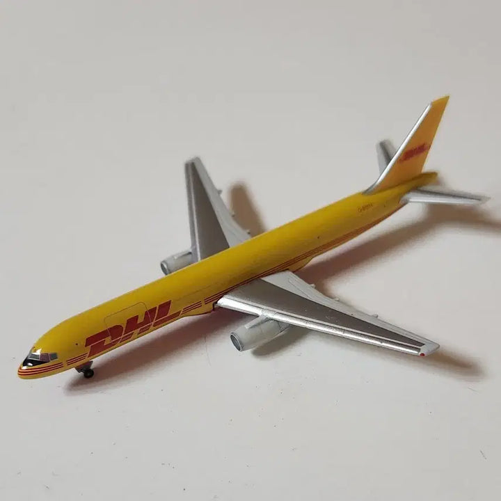 [BUNJANG] Herpa DHL Boeing 757-200F 1/500 Diecast Aircraft Model / Herpa DHL Boeing 757-200F 항공기 모형