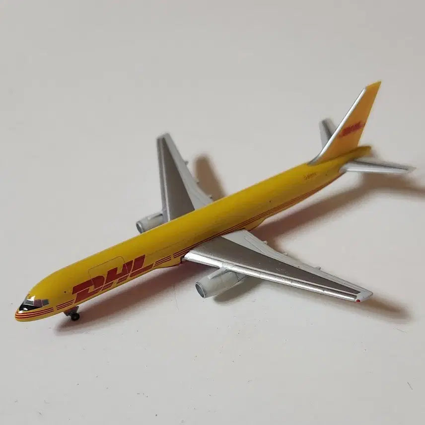 [BUNJANG] Herpa DHL Boeing 757-200F 1/500 Diecast Aircraft Model / Herpa DHL Boeing 757-200F 항공기 모형