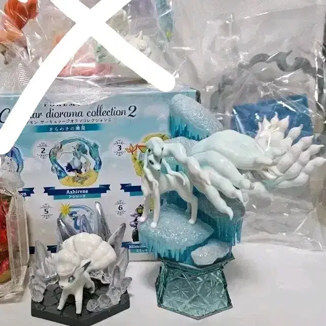 [BUNJANG] Pokemon Re-Ment Diamond Dust Alolan Ninetales &amp; Vulpix Diorama Figure / 포켓몬 리멘트 다이아몬드 더스트 알로라 나인테일 식스테일 디오라마 피규어