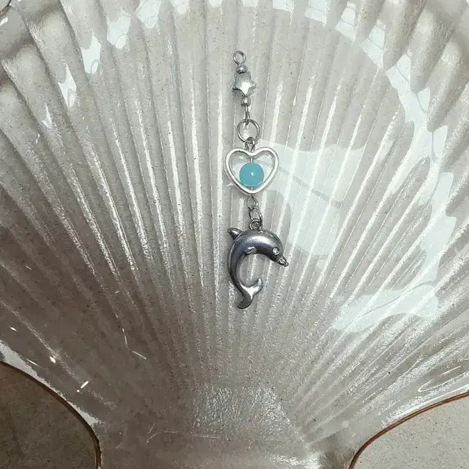 [BUNJANG] Dolphin Heart Pendant Keychain / 돌고래 하트 팬던트 키링