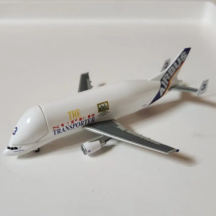 [BUNJANG] Dragon Premier Collection Airbus A300-600ST Beluga Super Transporter 1:400 Model / A300-608ST Beluga 슈퍼 트랜스포터 항공기 모형