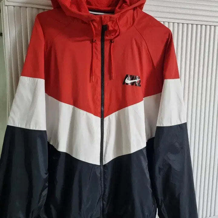 [BUNJANG] Nike Windbreaker Hoodie Red/White/Black XXL / 나이키 바람막이 후드 레드/화이트/블랙 사이즈XXL