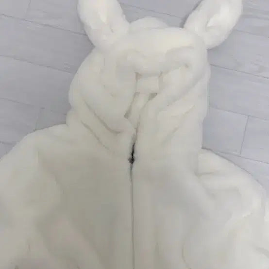 [BUNJANG] Jirai Kei Usagimimi Fur Parka White / 지뢰계 파파카 우사미미 1.8