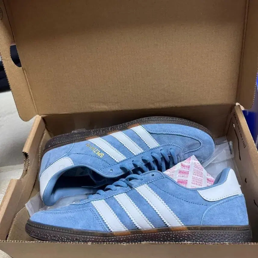 [BUNJANG] Adidas Spezial Sky Blue Sneakers / 아디다스 스페지알 스카이블루 운동화