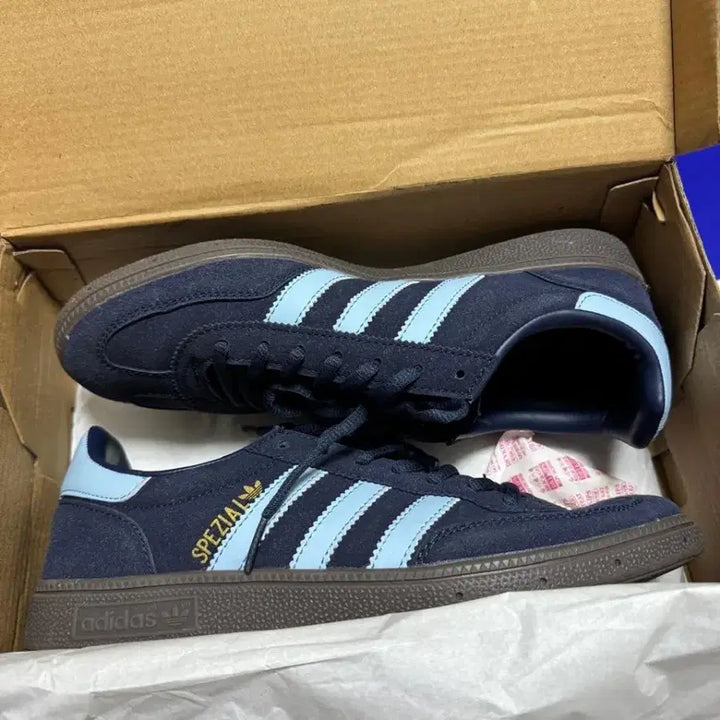 [BUNJANG] Adidas Spezial Sky Blue Sneakers / 아디다스 스페지알 스카이블루 운동화