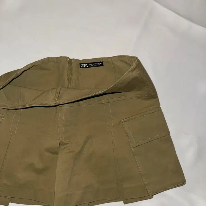 [BUNJANG] Zara Pleated Cargo Mini Skirt Shorts / 자라) 카고 플리츠 미니 스커트 반바지