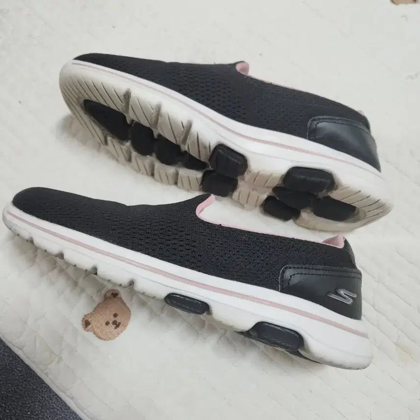 [BUNJANG] Skechers GoWalk 5 Black Women&