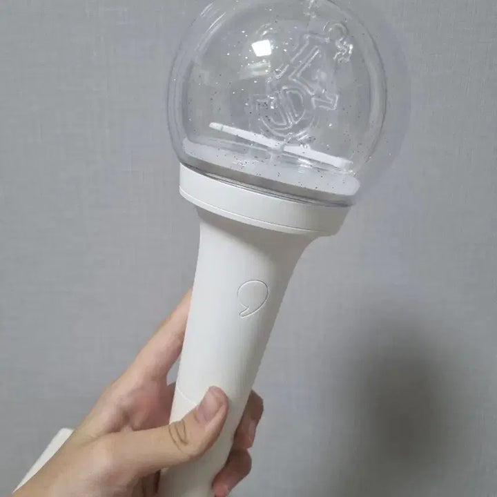 [BUNJANG] IVE Official Light Stick (Old Version) / 아이브 응원봉 구버전