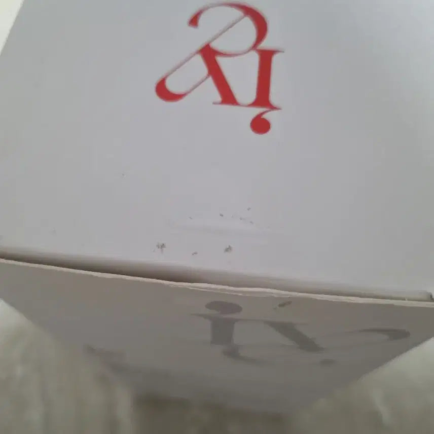 [BUNJANG] IVE Official Light Stick (Old Version) / 아이브 응원봉 구버전