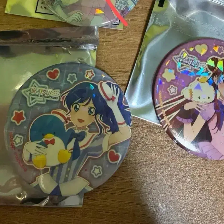 [BUNJANG] Aikatsu! Sanrio Collaboration Badge Ran Aoi / 아이엠스타 아이카츠 산리오 콜라보 뱃지 란 아오이