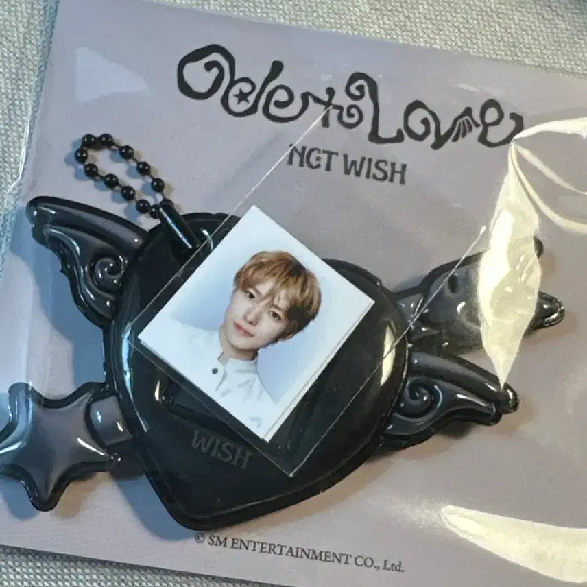[BUNJANG] Yushi ID Photo / 유우시 증명사진 엔시티위시 팝업 오드투러브 오드투럽 홀더 키링 nct