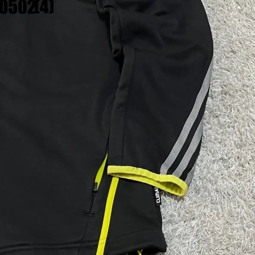 [BUNJANG] Adidas Hooded Zip-Up Jacket Size 90 / 아디다스 후드 집업 90 | 0502