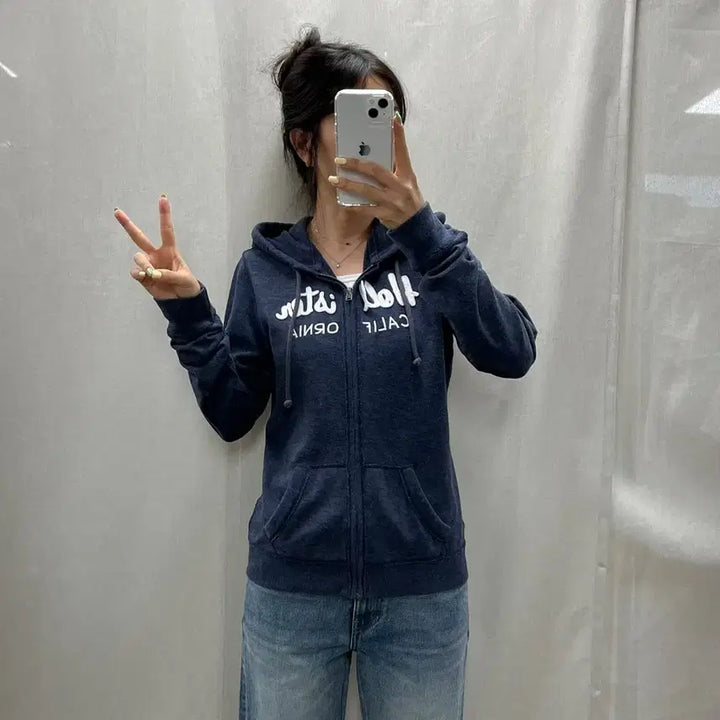 [BUNJANG] Hollister Cropped Zip-Up Hoodie / 홀리스터 후드 집업/