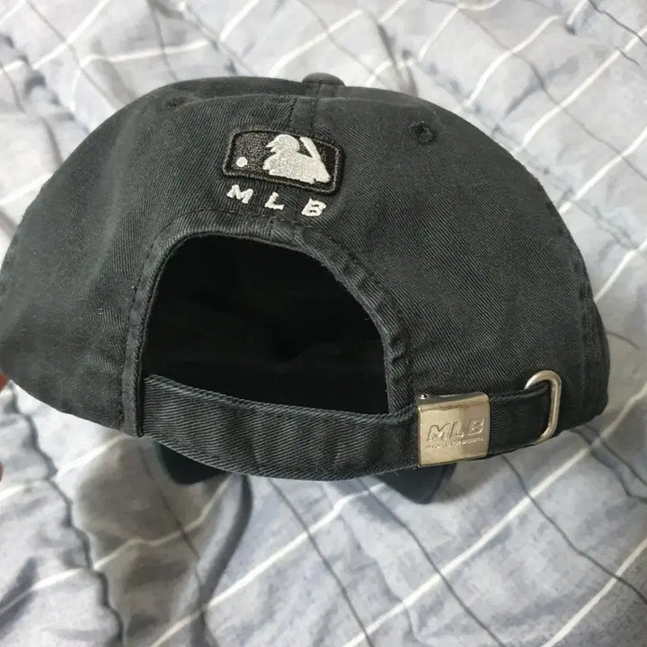 [BUNJANG] MLB New York Yankees Black Ball Cap / MLB 뉴욕 양키스 블랙 볼캡