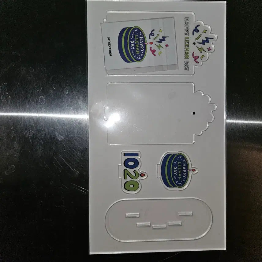 [BUNJANG] BOYNEXTDOOR Leehan Birthday Photocard Stand MD (Sealed) / 보넥도 이한 생일 포카 스탠드 엠디 미개봉 양도