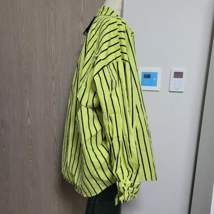 [BUNJANG] Ripen Studio Oversized Lime Stripe Shirt / 새상품) 리펜 스튜디오 오버핏 라임 스트라이프 셔츠