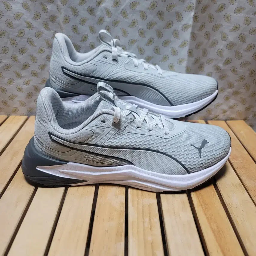[BUNJANG] Puma Sneakers Size 260 / 푸마 운동화 260