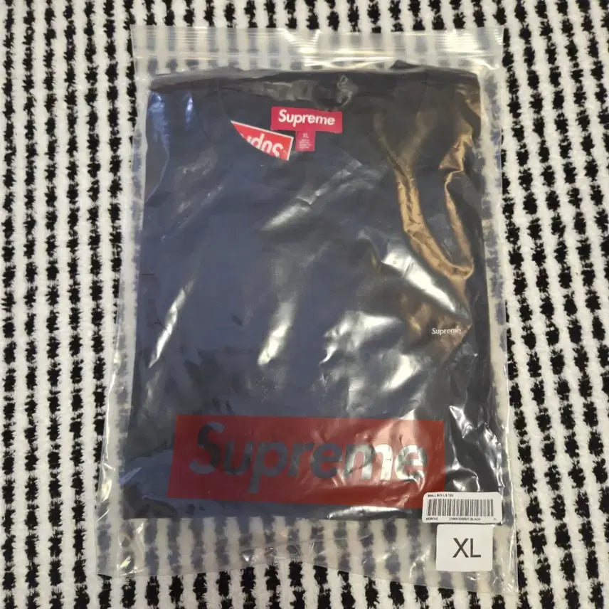 [BUNJANG] Supreme Small Box Logo Long Sleeve T-Shirt Black / 슈프림 스몰 박스 롱슬리브 티셔츠 블랙 - 26SS