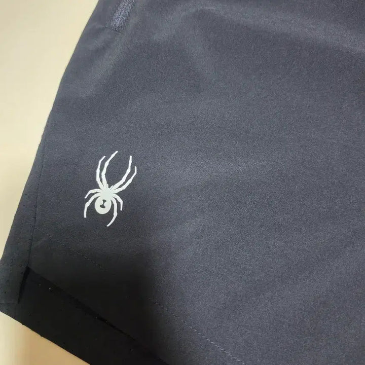[BUNJANG] Spyder Authentic Summer Performance Shorts / 스파이더정품 여름 기능성 반바지 새상품급 판매합니다.