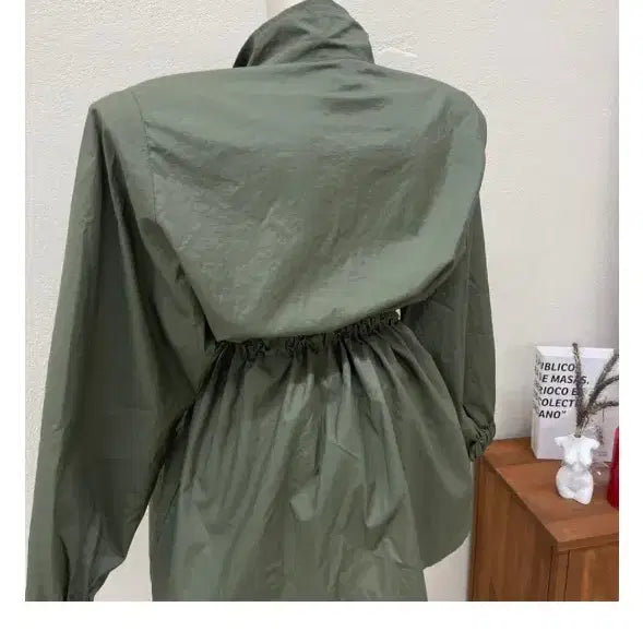 [BUNJANG] JinBani Khaki Windbreaker Jacket / 진바니 제작 윈드니바람막이