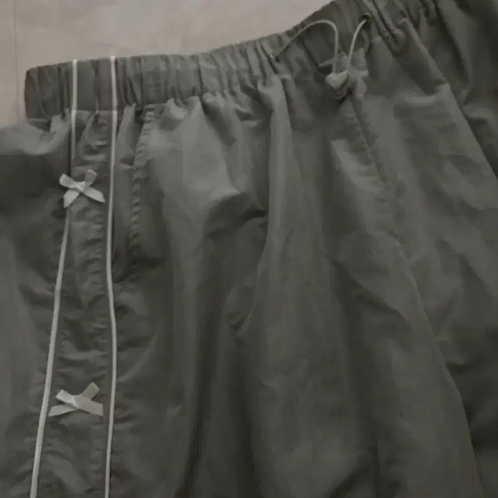 [BUNJANG] Ribbon Street Nylon Wide Pants Vintage / 리본 스트릿 나일론 와이드 팬츠 빈티지