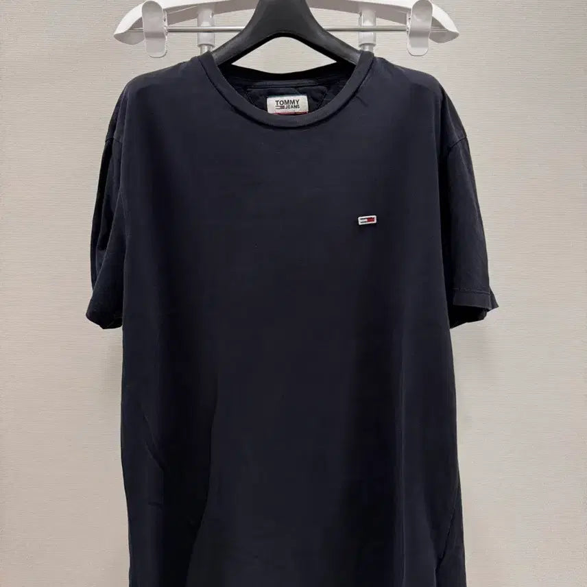 [BUNJANG] Tommy Hilfiger T-Shirt Size L / 타미힐피거 반팔티 L사이즈