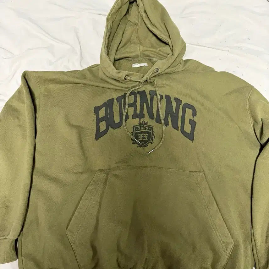 [BUNJANG] AZKARTON Burning Heavy Cotton Hoodie Khaki / (105-110) 에즈카톤 버닝 헤비코튼 후드티 카키